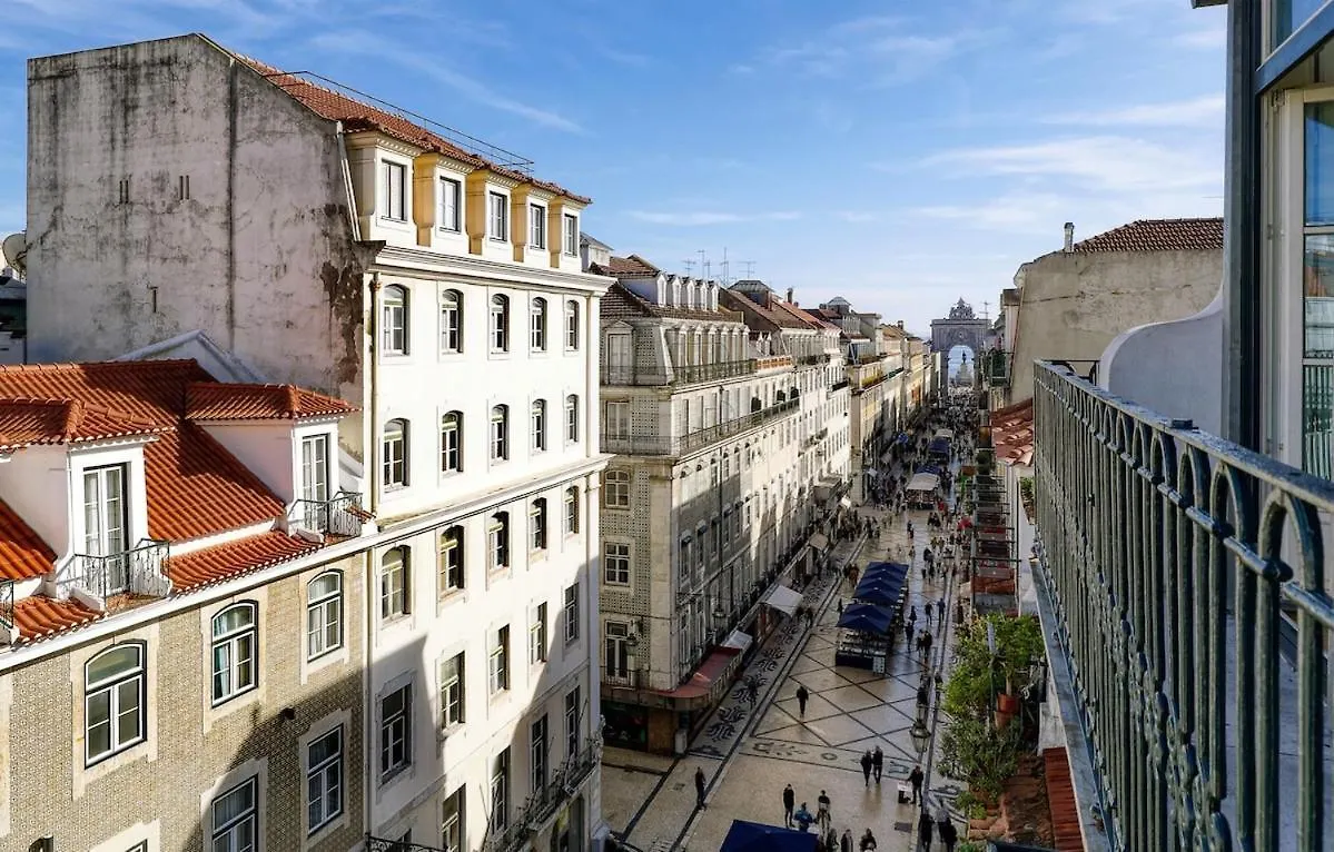 Lisbon Beautiful 2 Bedroom Apartment With Views In Rua Augusta Lisbon