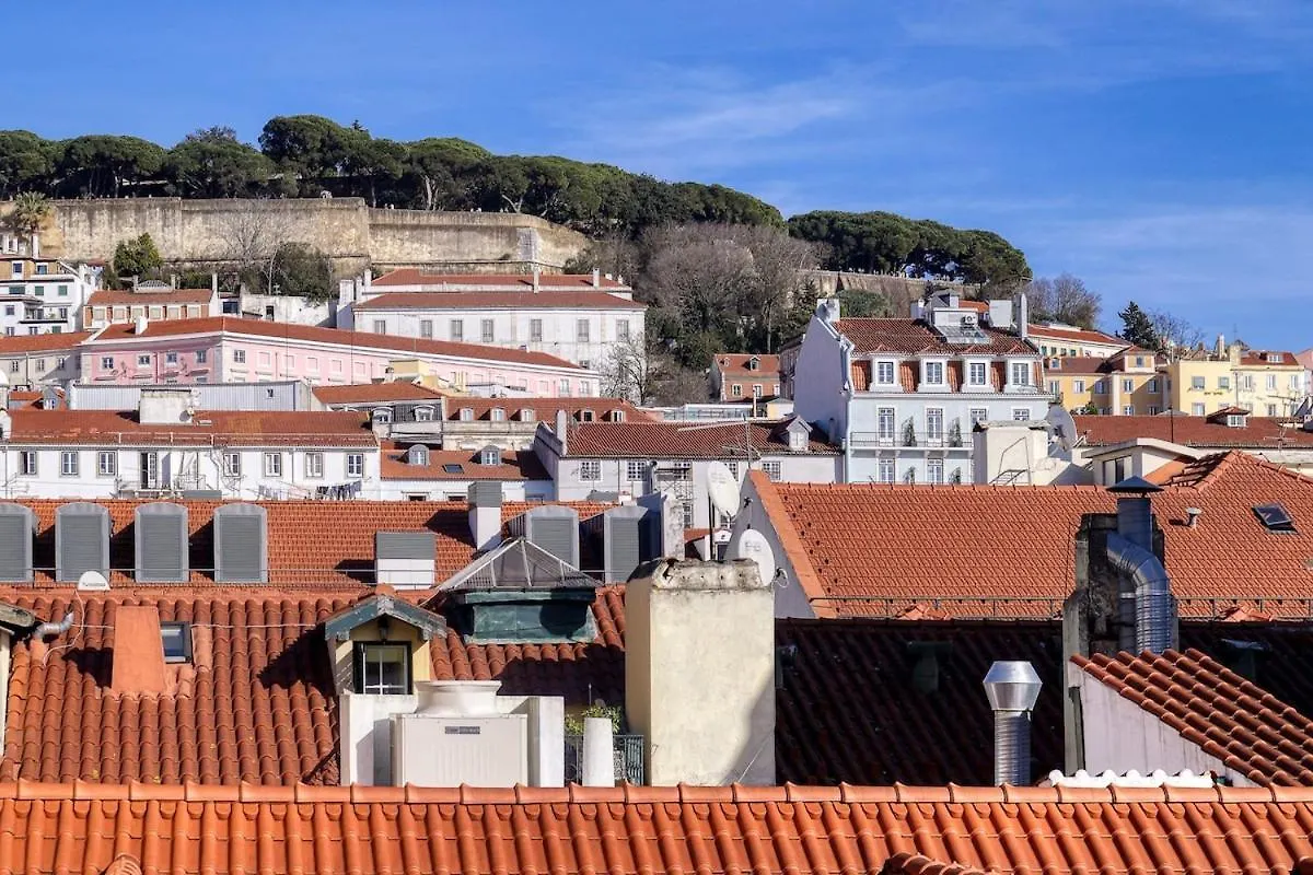 Lisbon Beautiful 2 Bedroom Apartment With Views In Rua Augusta Lisbon